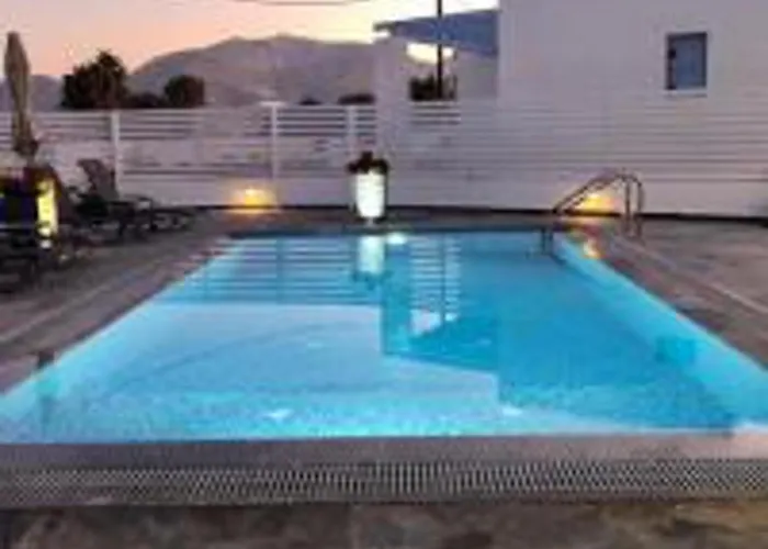 Impeccable 3-bed Santorini * Monolithos (Santorini)